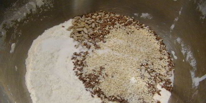 Рецепт постное соленое злаковое печенье