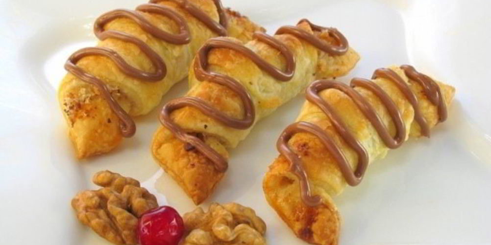 Как приготовить рогалики с орехами