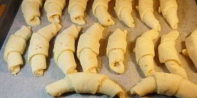 Рецепт рогалики с орехами