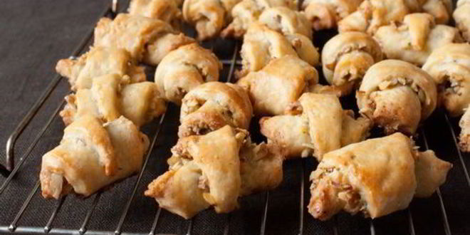 Рецепт творожные рогалики с грецкими орехами