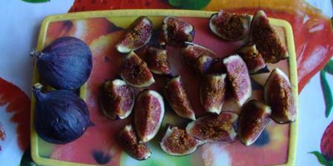 Рецепт инжирный киш с каштанами под сыром джюгас