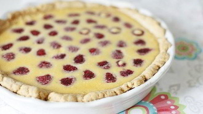 Рецепт Малиновый пирог с белым шоколадом