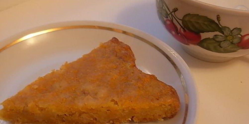 Как приготовить морковный пирог