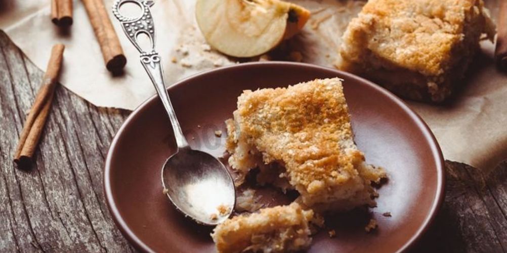 Как приготовить насыпной яблочный пирог с яблоками за 7 минут