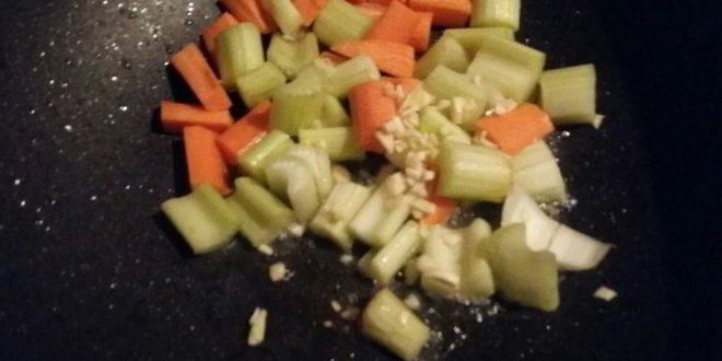 Рецепт пастуший пирог с корочкой из слоеного теста