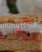 Песочный пирог с ревенем и безе