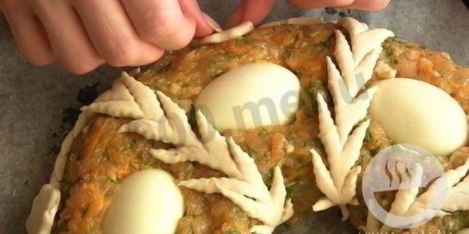 Рецепт пирог из куриного фарша рождественское кольцо