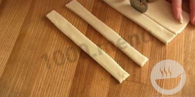 Рецепт пирог из куриного фарша рождественское кольцо