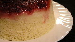 Рецепт Пирог с брусникой в микроволновке