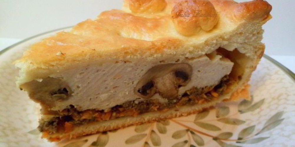 Как приготовить пирог с курицей и шампиньонами без яиц