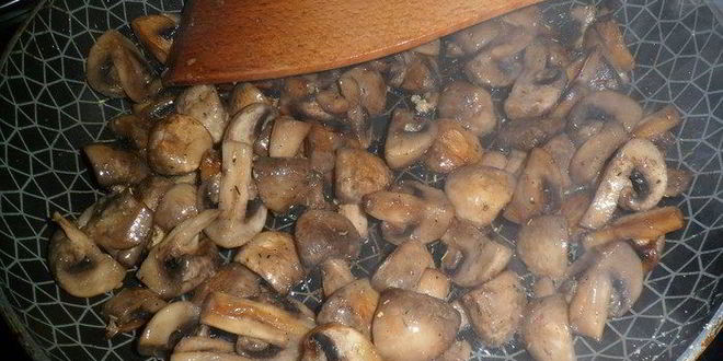 Рецепт пирог с курицей и шампиньонами без яиц