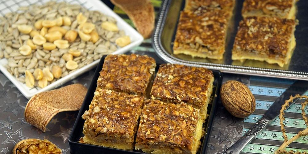 Как приготовить пирог с сушеными яблоками