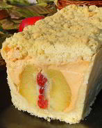 Пирог с яблоками, фаршированными марципаном и вялеными вишнями