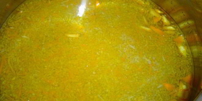 Рецепт пирог с яблоками, фаршированными марципаном и вялеными вишнями