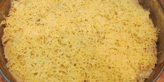 Рецепт пирог-жульен с курицей и грибами