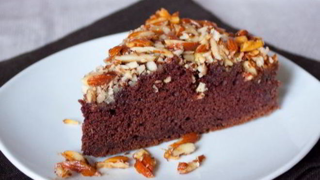 Рецепт Шоколадный пирог с миндалем