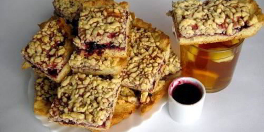 Как приготовить тертый пирог с джемом