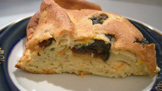 Рецепт Творожный пирог с черносливом и морковью