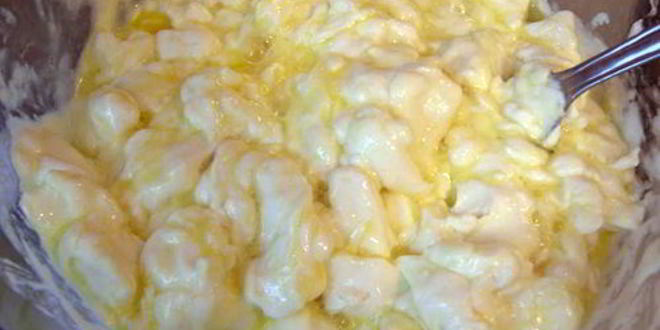 Рецепт творожный пирог с черносливом и морковью