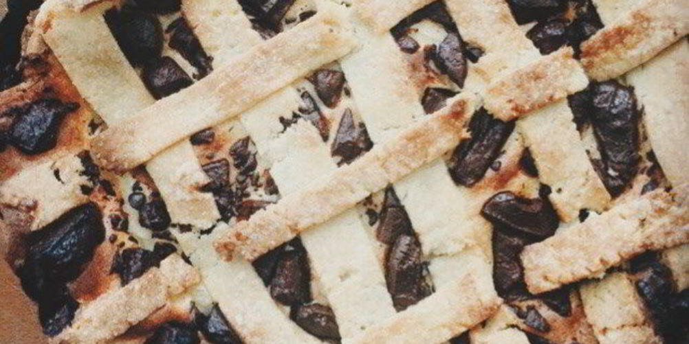 Как приготовить творожный пирог с шоколадом и цитрусом