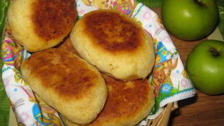 Рецепт Картофельные пирожки с яблоками