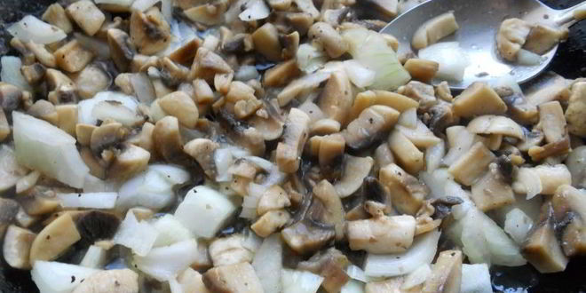 Рецепт хрустящие открытые пирожки-цветочки с грибами