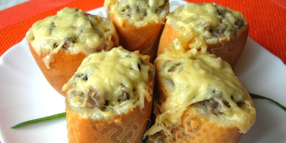 Рецепт закусочные пирожки с грибами и сыром