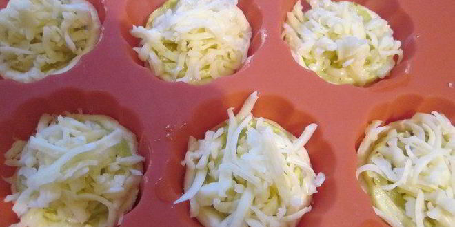 Рецепт пирожки с кабачком и сыром