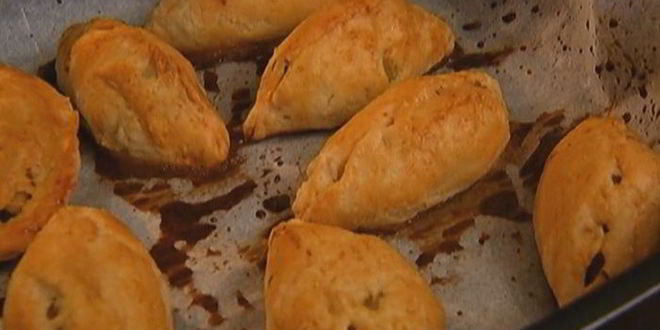 Рецепт пирожки с картофелем, фетой и розмарином