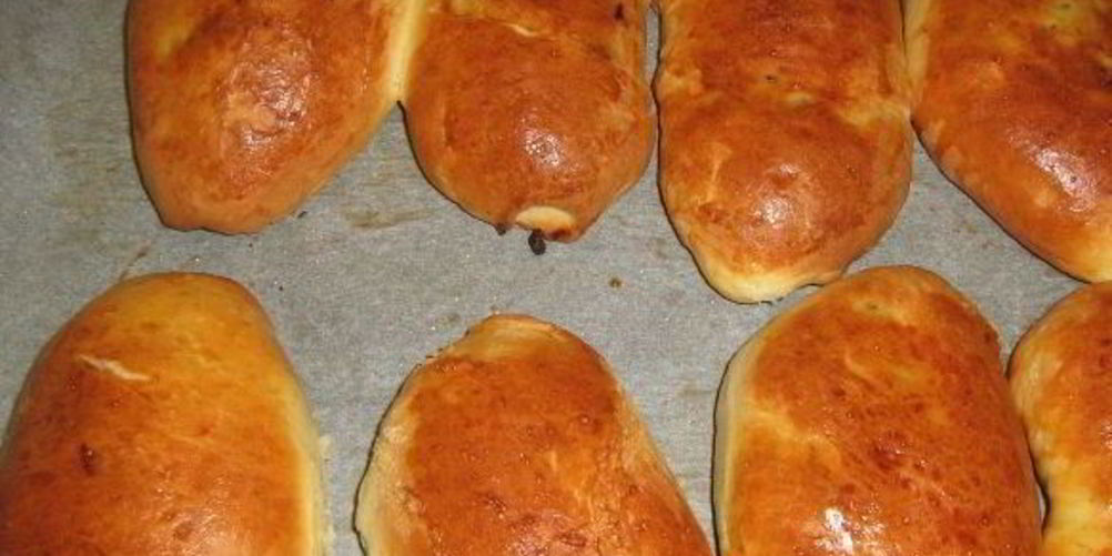 Рецепт жареные пирожки с картошкой, луком и грибами