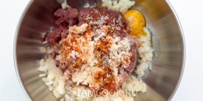 Рецепт пирожки с мясом из слоеного теста в духовке