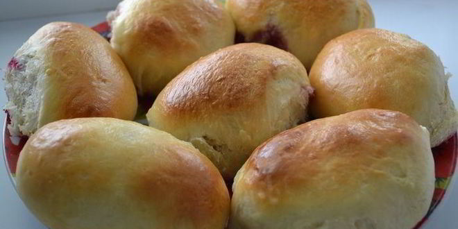 Рецепт пирожки с вишнями