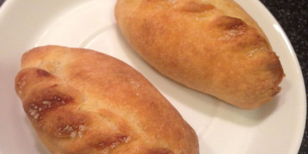 Как приготовить пирожки с яблоками из творожного теста