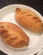 Пирожки с яблоками из творожного теста