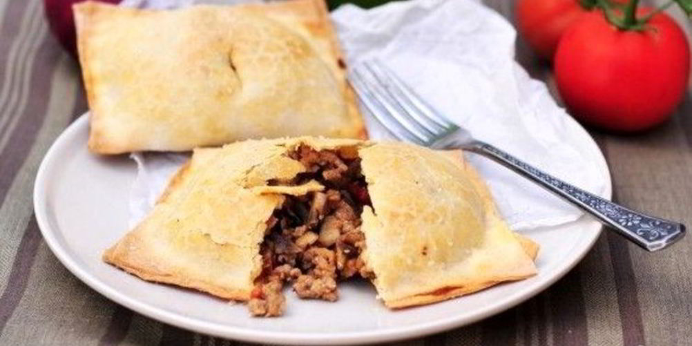 Как приготовить пирожки со свининой