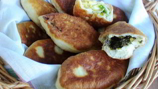 Рецепт Пирожки жареные с щавелем и капустой