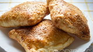 Рецепт Слоеные пирожки с курицей