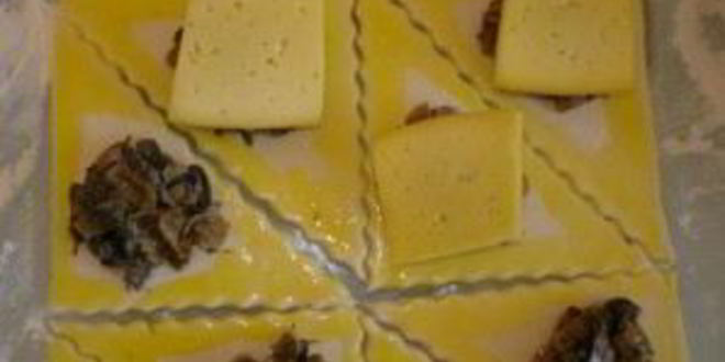 Рецепт закусочные пирожки с грибами и сыром
