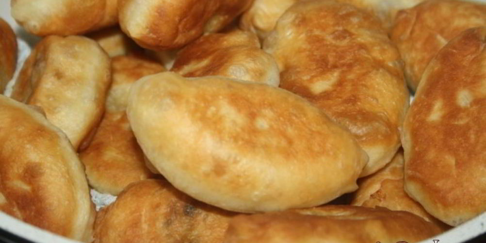 Как приготовить жареные пирожки с квашеной капустой