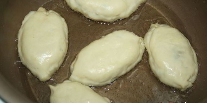 Рецепт жареные пирожки с квашеной капустой