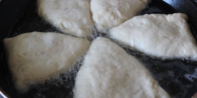 Рецепт жареные пирожки с мясом