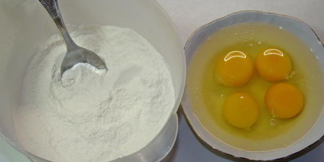 Рецепт ажурные пирожные с малиновым муссом и джемом