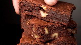 Рецепт Брауни с фундуком и имбирным маслом