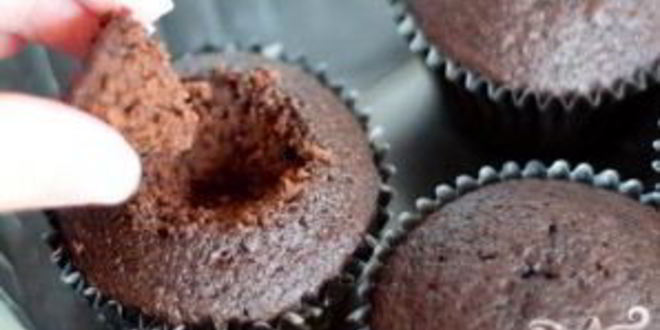 Рецепт капкейки со сникерсом и карамельной глазурью