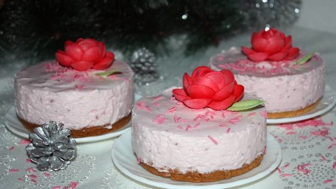 Рецепт Клубнично-сливочное пирожное