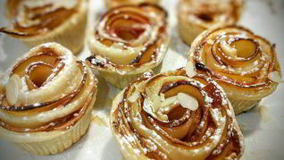 Рецепт Пирожное из слоеного теста с нектарином