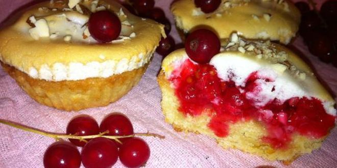 Рецепт пирожного летней сказки со смородиного