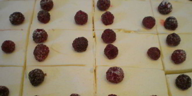 Рецепт пирожное малина в шампанском