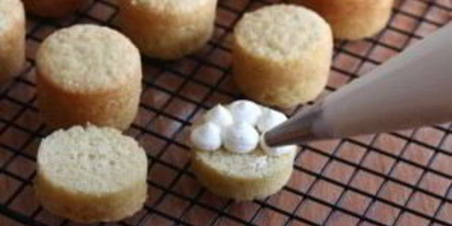 Рецепт пирожное мини-виктория