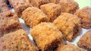 Рецепт Пирожные из слоеного теста с масляным кремом на сгущенном молоке